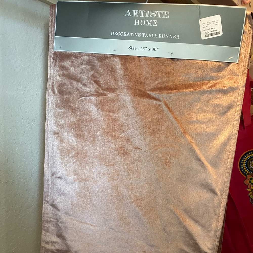Table runner
